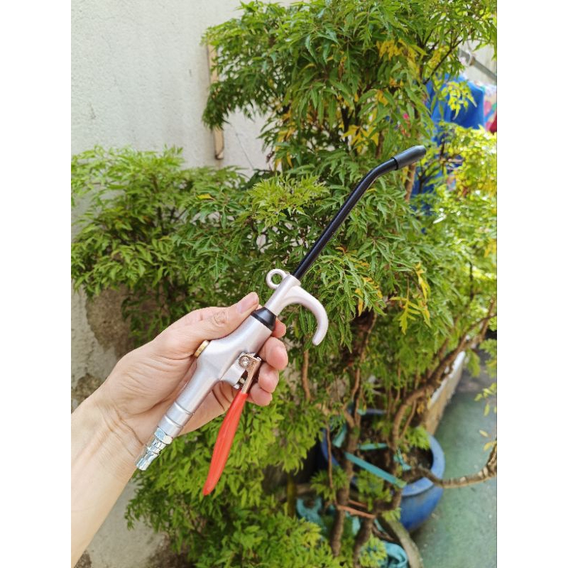 dụng cụ xì khô, xịt hơi kapusi