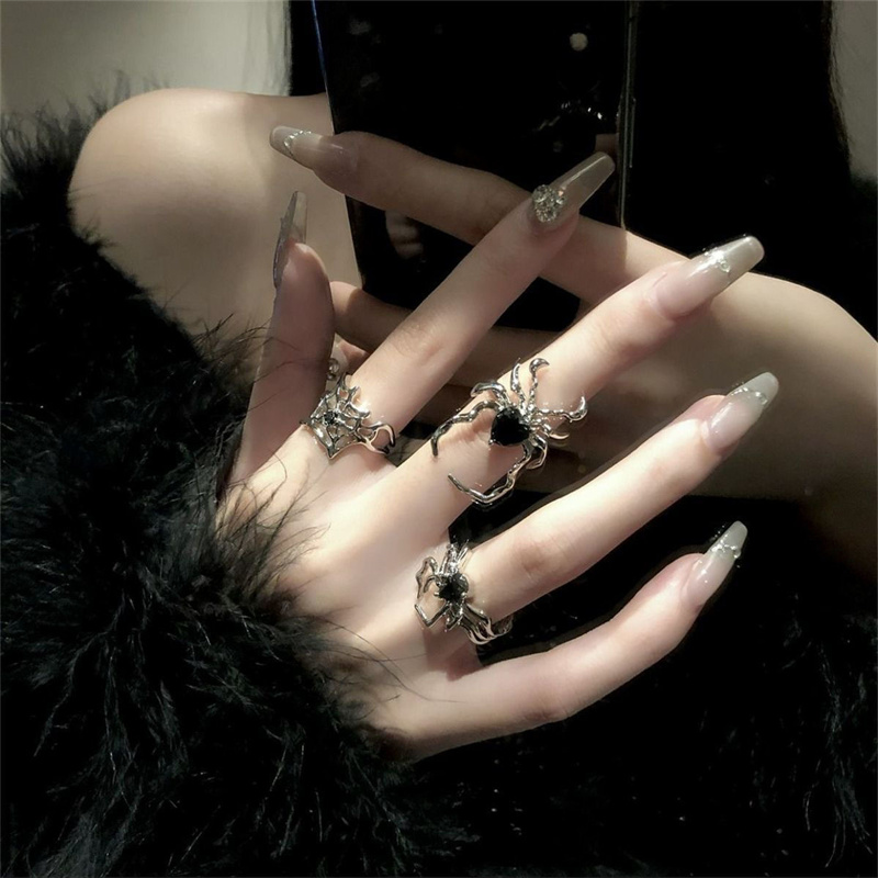 Gothic%20Irregular%20Spider%20Webs%20Zircon%20Rings%20Punk%20Black%20Crystal%20Ring%20Dark%20Style%20Spider%20Animal%20Goth%20Open%20Rings%20For%20Women%20Jewelry%20YUMAN%20-%20Image%202