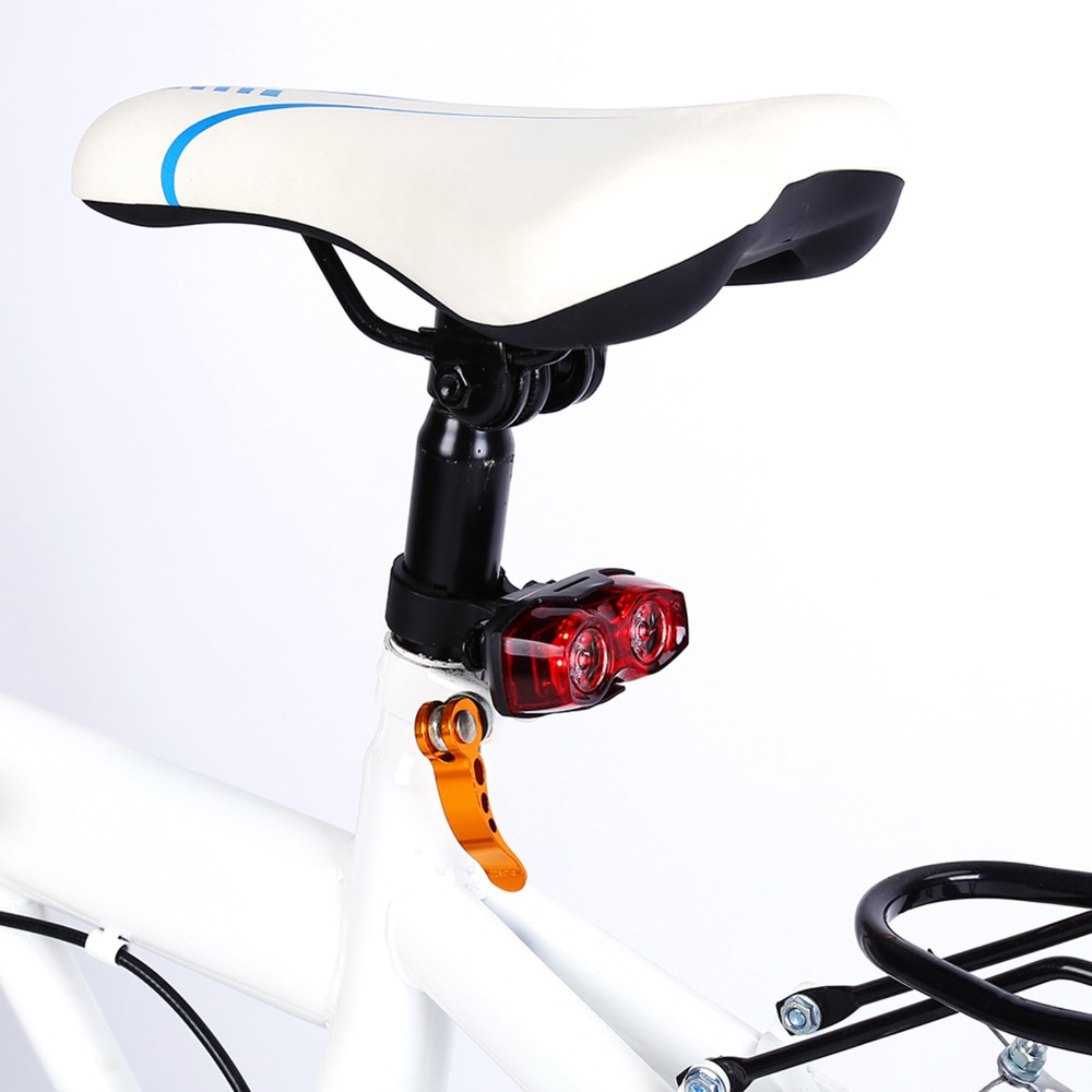 Durable%202%20LED%20Bike%20Flashing%20Light%20Plastic%20Easy%20To%20Install%20Bicycle%20Tail%20Light%20Black+Red%20Bike%20Warning%20Light%20Bike%20Safety%20-%20Image%206