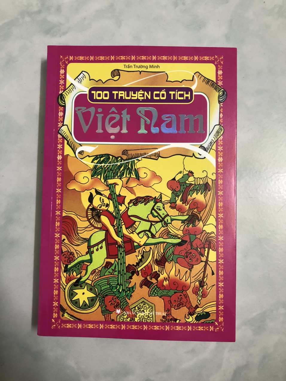 100 Truyện Cổ Tích Việt Nam