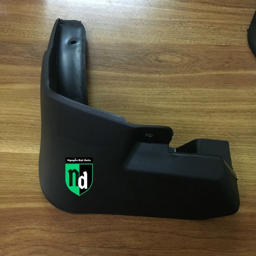 Bộ chắn bùn bánh xe Lanos - Nguyễn Đạt Auto (giá 1 bộ)