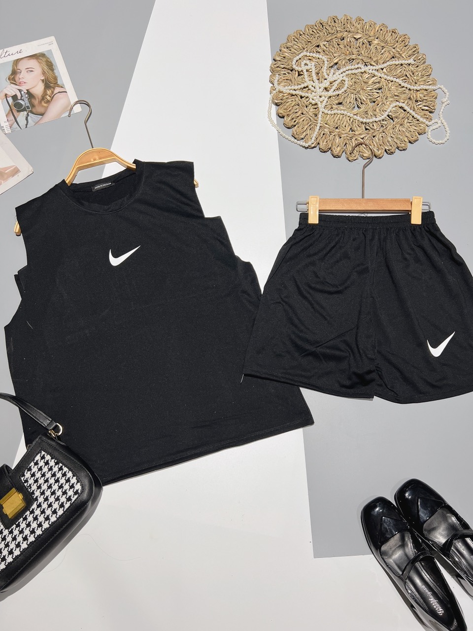 Set Tanktop Thêu Chữ V Freesize