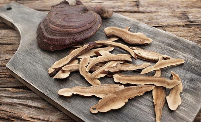 Nấm Linh chi u hắc 영지 버섯 Hàn Quốc (Loại 8 lá 1kg) mới