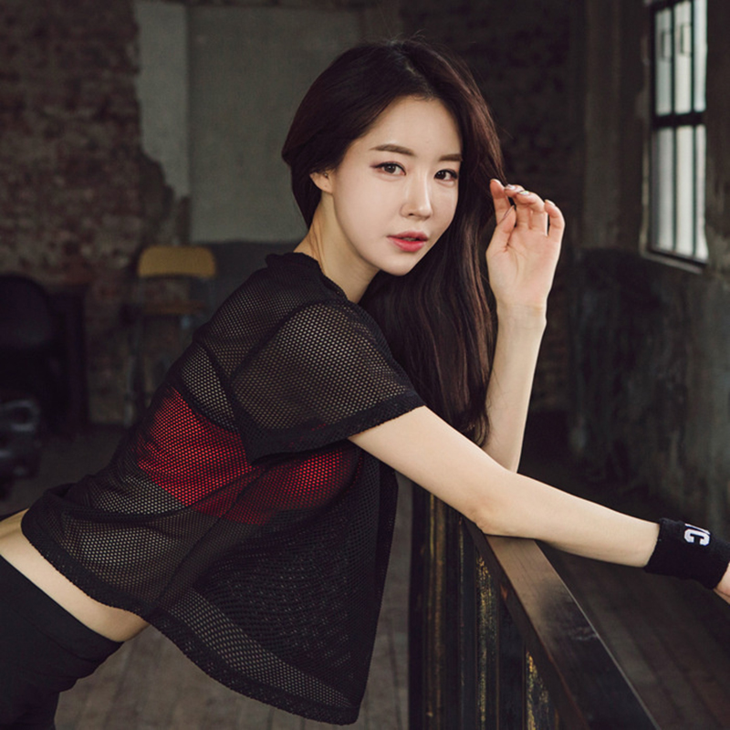 Women's%20Mesh%20Yoga%20Shirt%20Sexy%20Short%20Sleeve%20T-Shirt%20Sport%20Top%20Blouse%20Cover%20Up%20Quick%20Dry%20Gym%20Clothes%20Running%20Fitness%20Tank%20Sportwear%20DUJU%20-%20Image%202