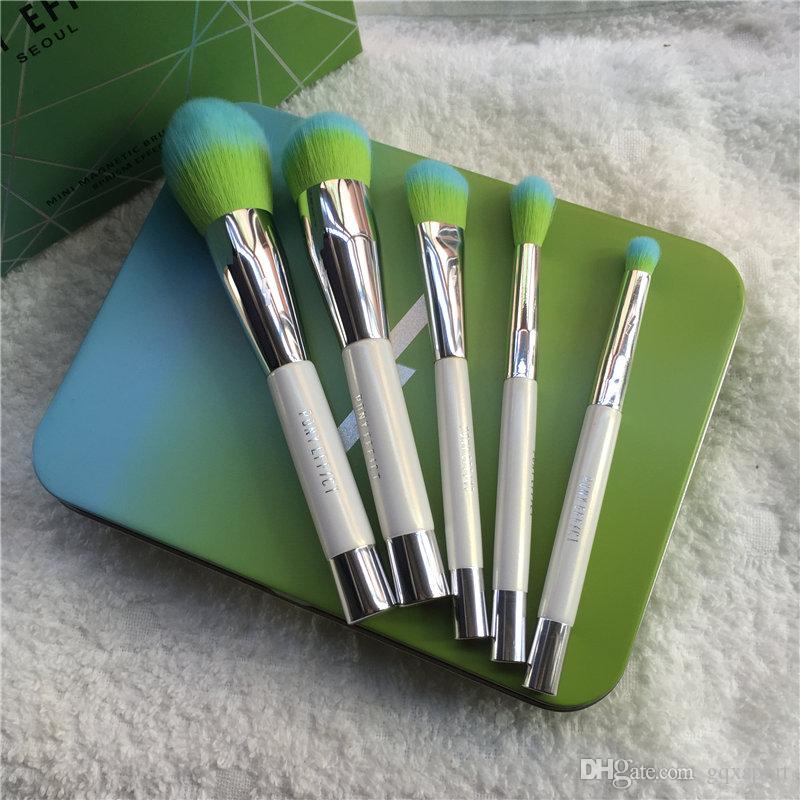 Bộ cọ Pony Effect Mini Magnetic Brush Set #Prism Effect