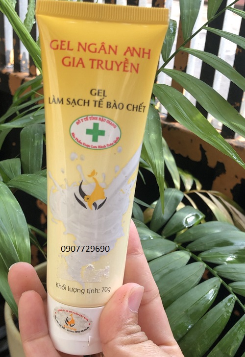 Sữa rửa mặt + tẩy tế bào chết thảo dược đông y + ngân anh gia truyền