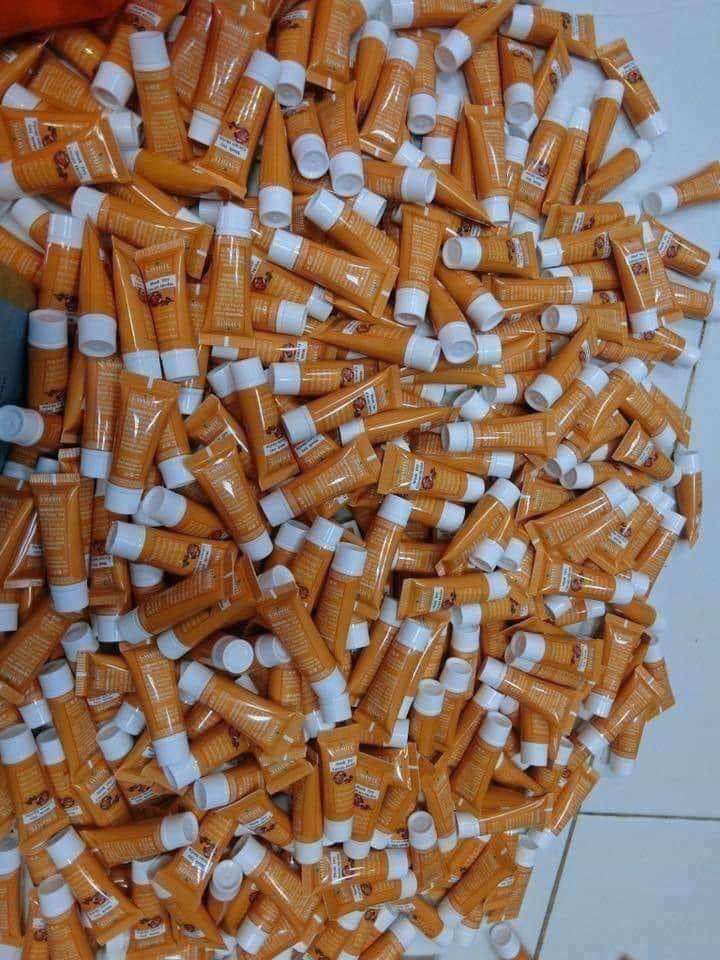[HCM]TUÝP CAO LẺ SWHITE