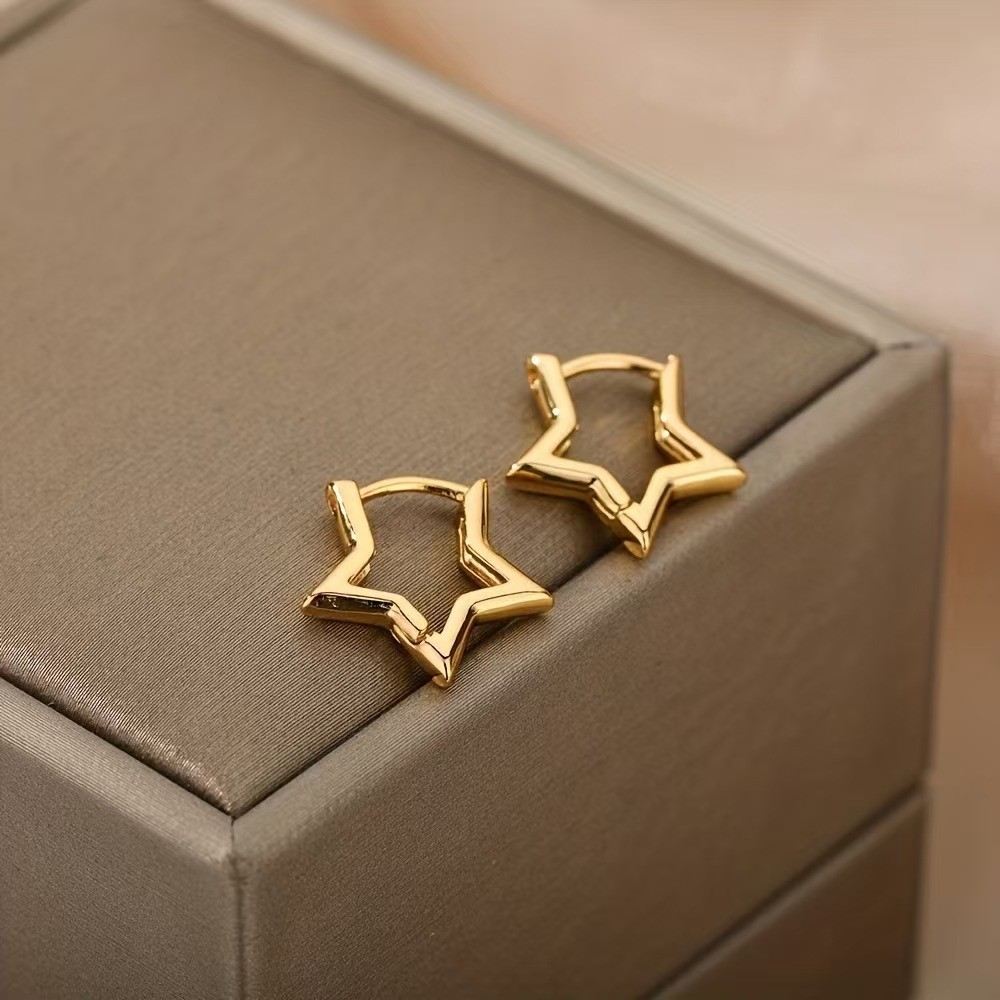 Simple%20Trendy%20Gold%20Lucky%20Star%20Hoop%20Earrings%20for%20Women%20Girl%20Fashion%20Jewelry%20Accessories%20-%20Image%204