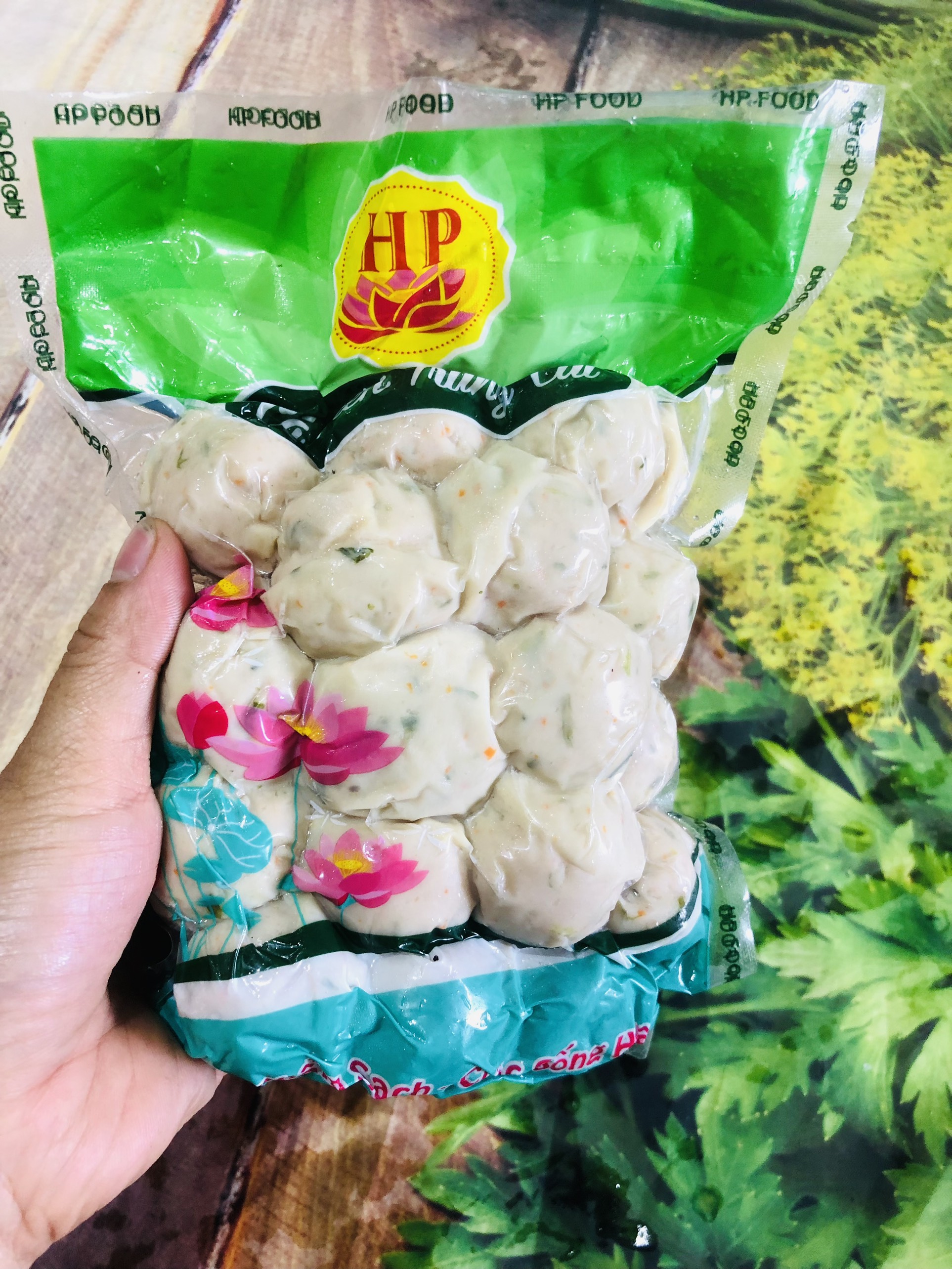 200 chả trứng cút ( chia lẻ) thơm ngon