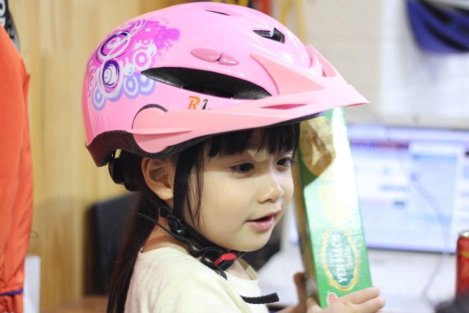 Mũ bảo hiểm xe đạp trẻ em HJC R1