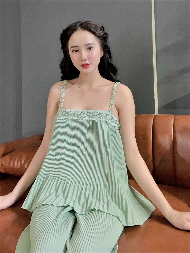 Set đồ bộ nữ vải lụa dập ly phối ren thời trang