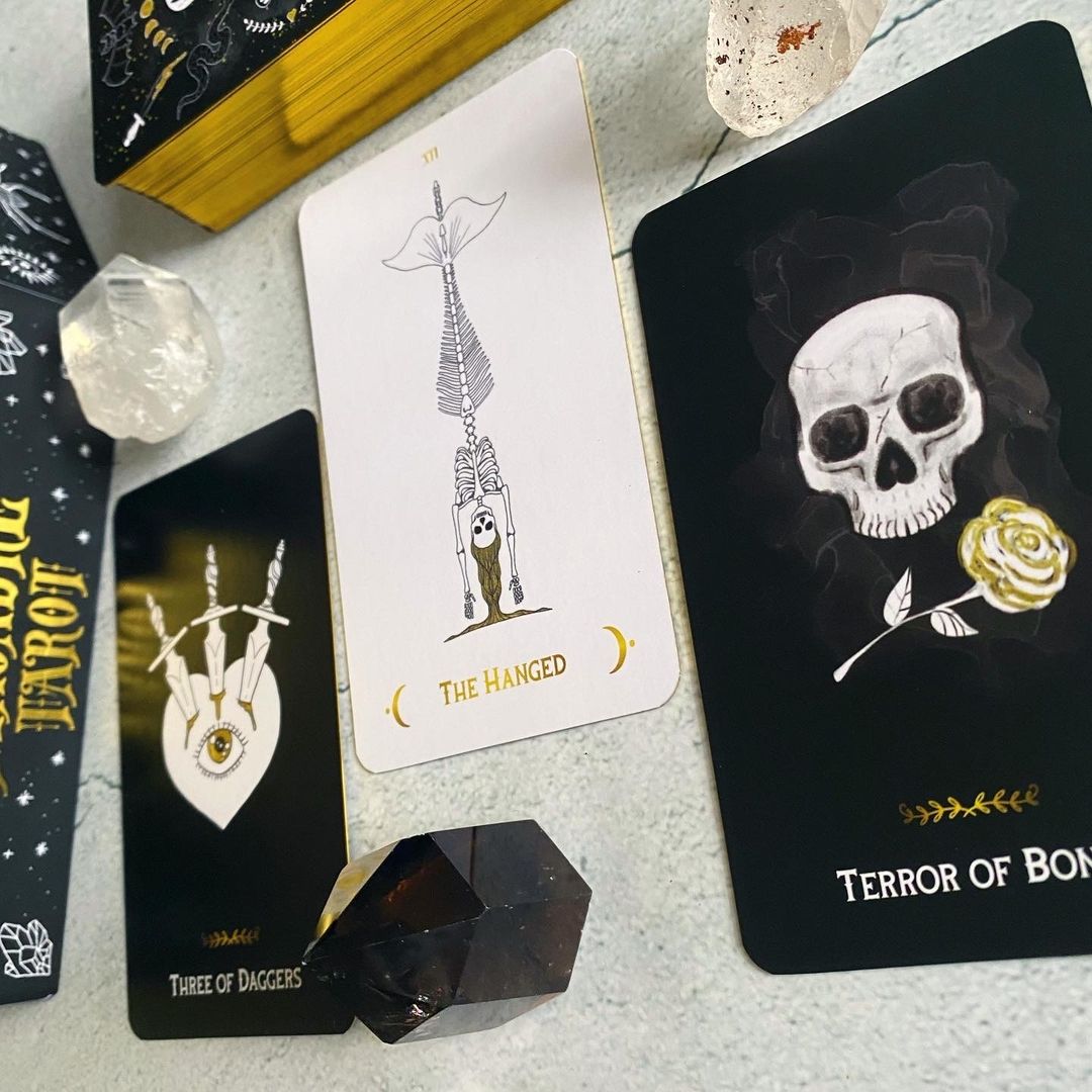 Macabre Tarot