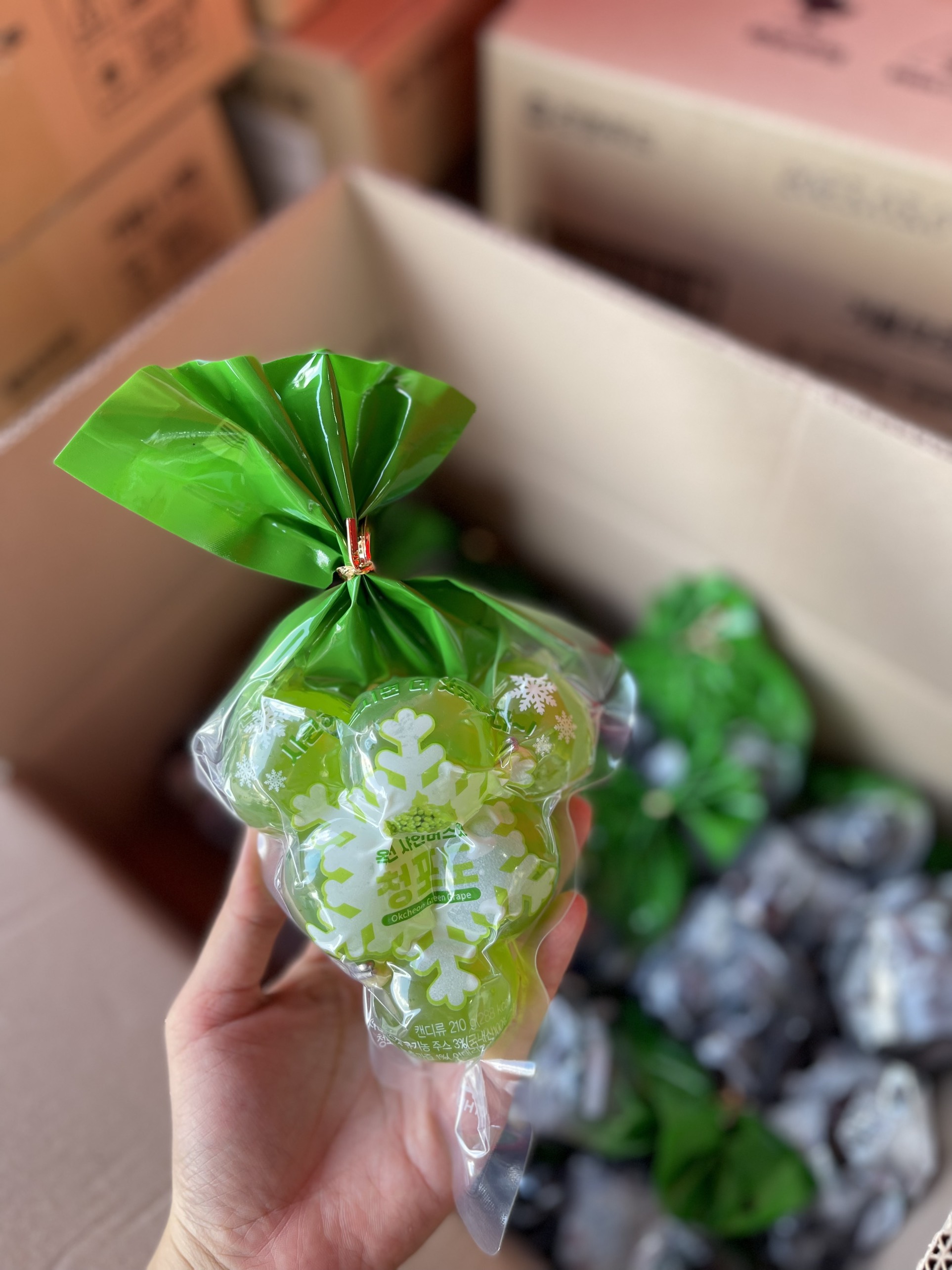 Thạch nho Kyoho 7 viên Hàn Quốc
