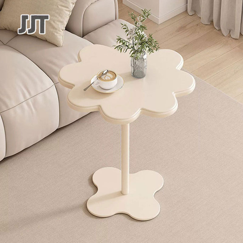 Small side table, small sofa, small coffee table, small bedside table, small table, small apartment balcony, simple shelf.