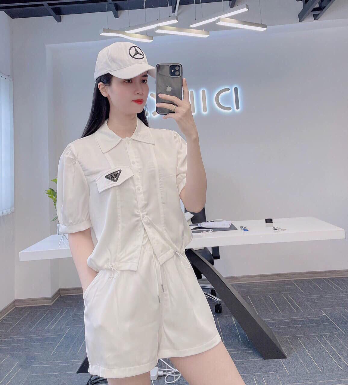 Bộ đùi lụa ngọc trai này hàng chuyền