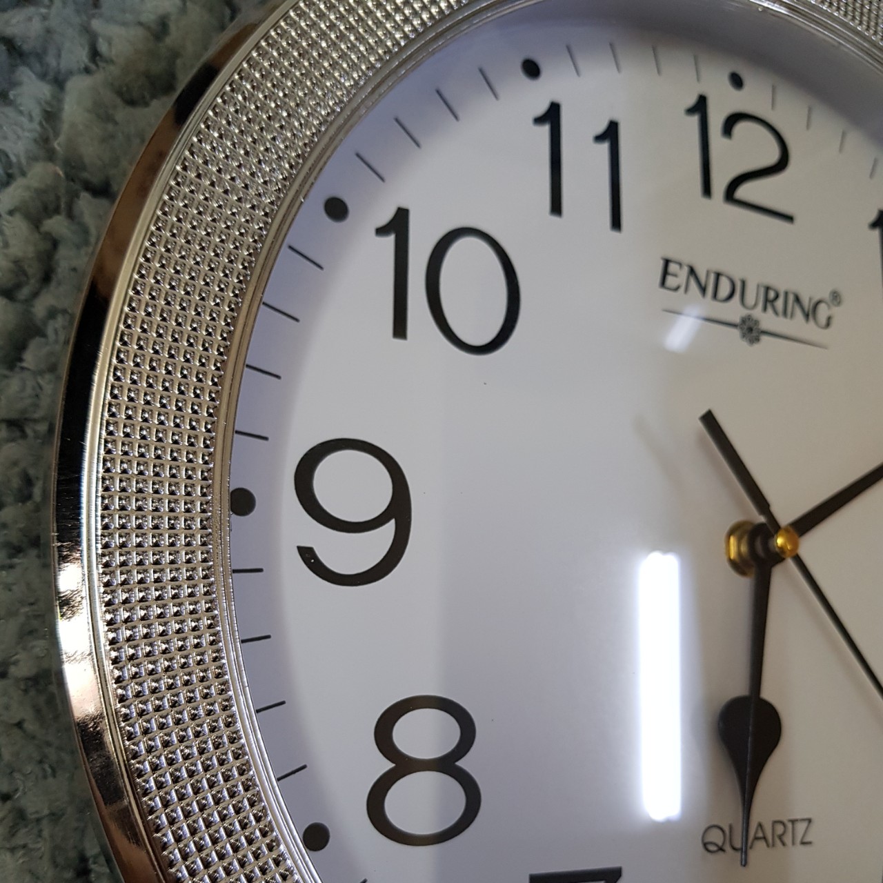 ĐỒNG HỒ TREO TƯỜNG KIM TRÔI 30CM ENDURING