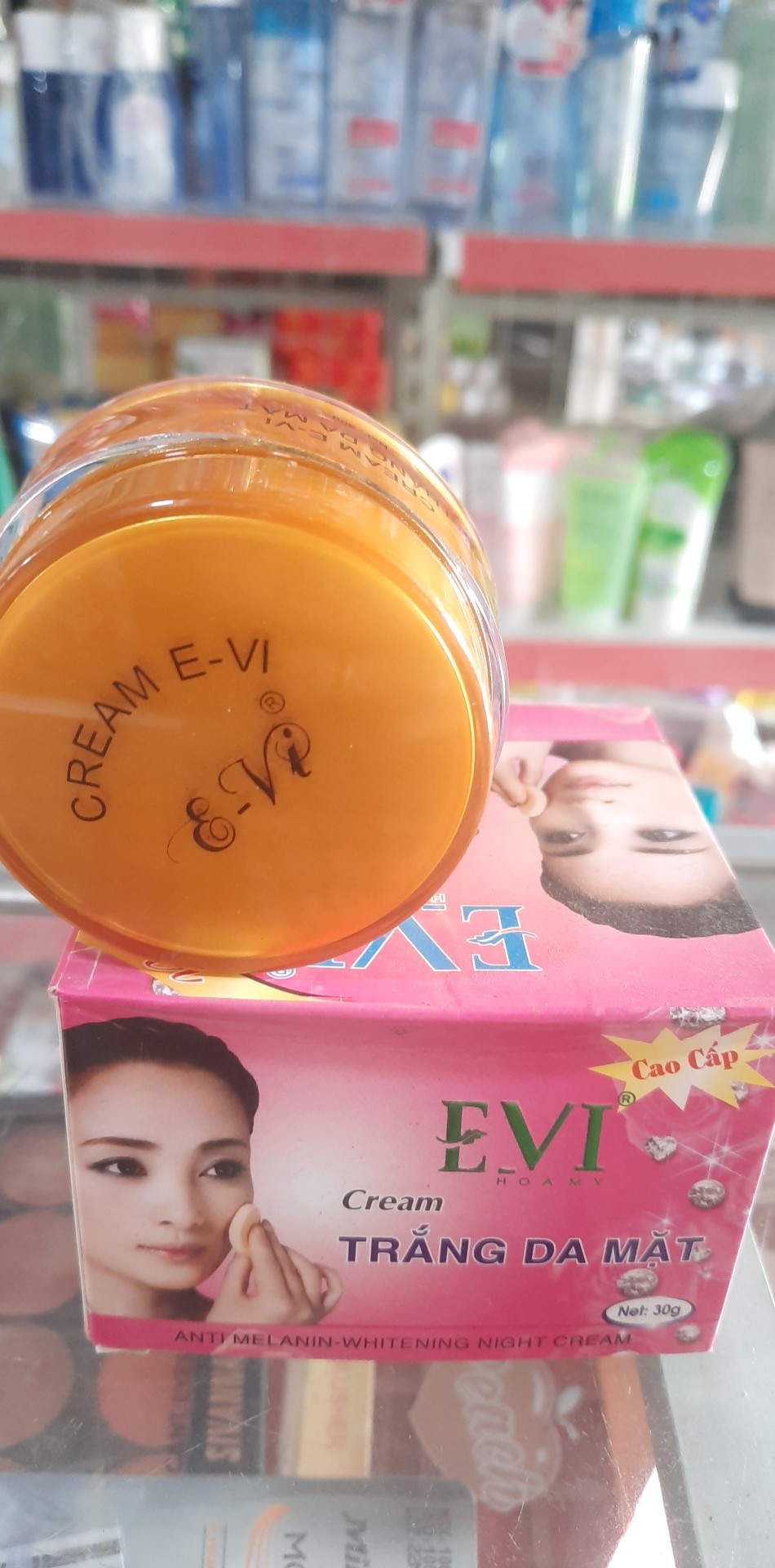 kem evi dưỡng trắng da mặt 30g.