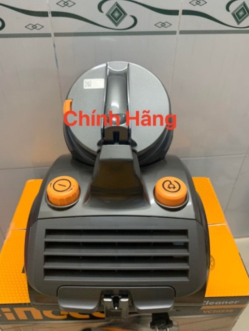 Máy hút bụi 2000W hiệu Ingco VC20258