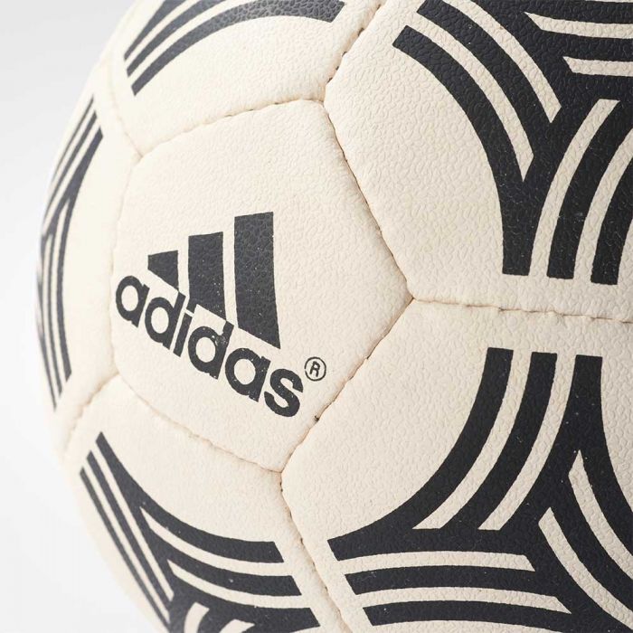 adidas tango futsal ball