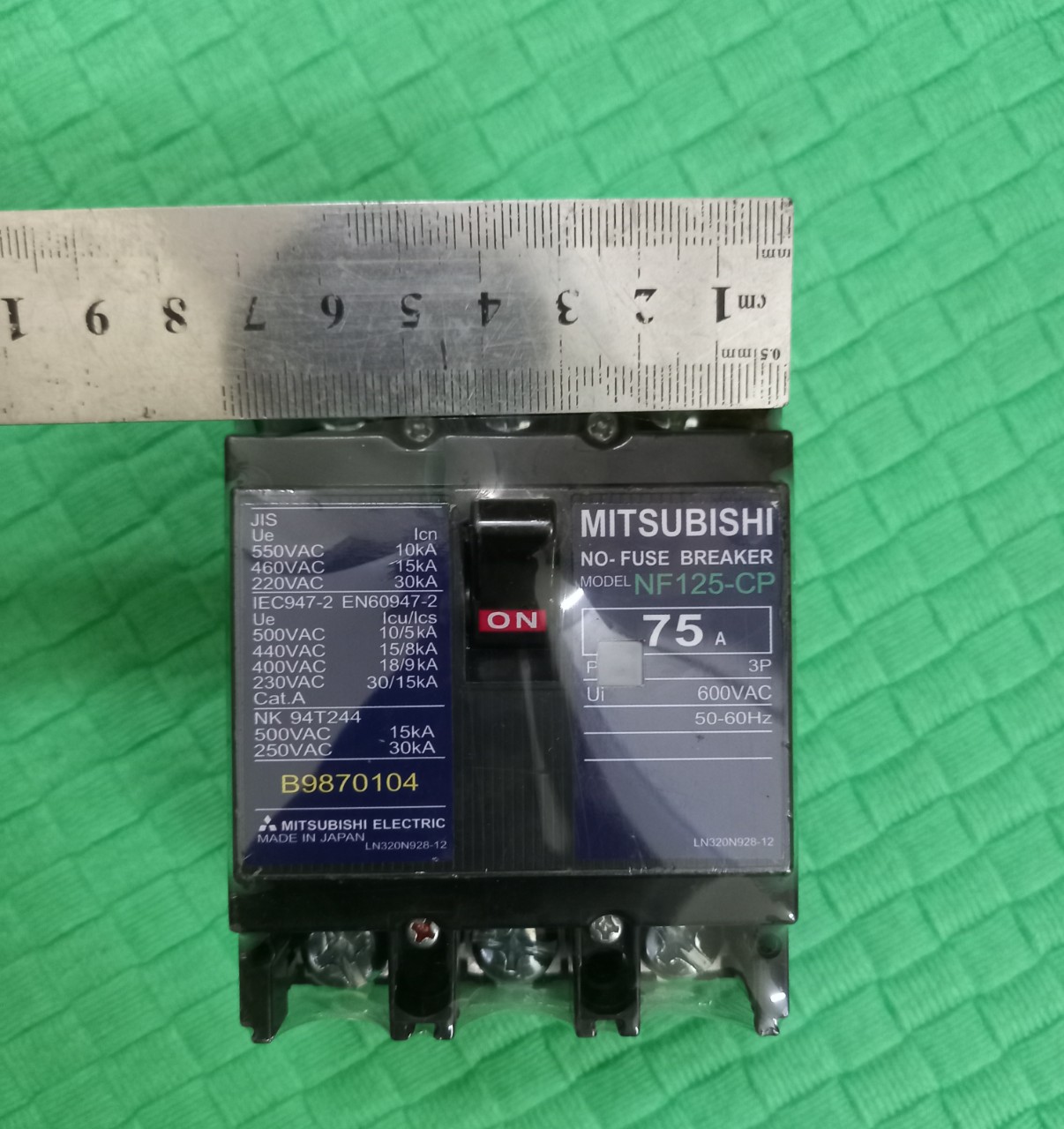 APTOMAT 3 PHA NHẬT 40A 50A 75A 100A 380V