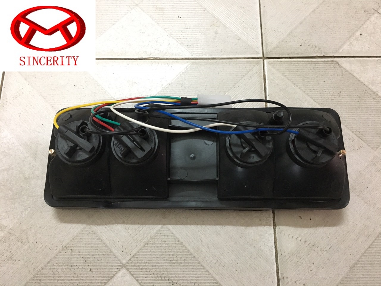 Đèn hậu Sym T880