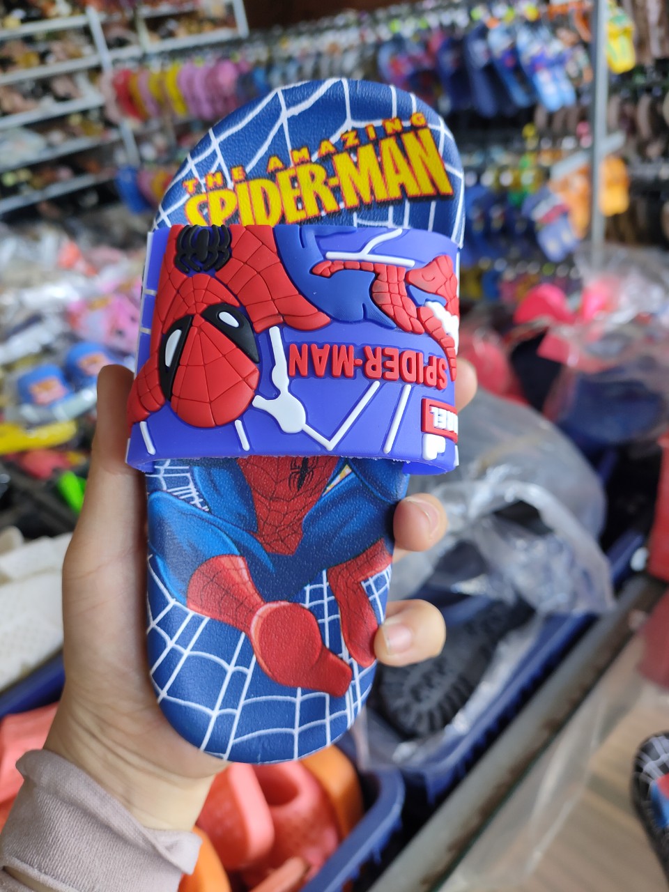 DÉP SIÊU NHÂN NHỆN 3D ĐẾ DẺO CHO BÉ TRAI