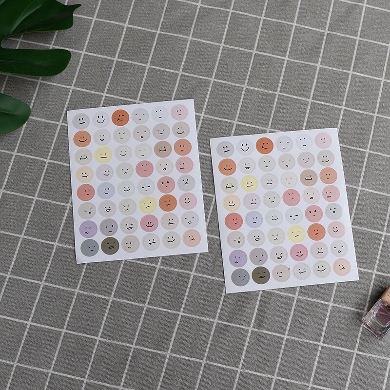 Color Round Sticker Nhiều Màu Sắc