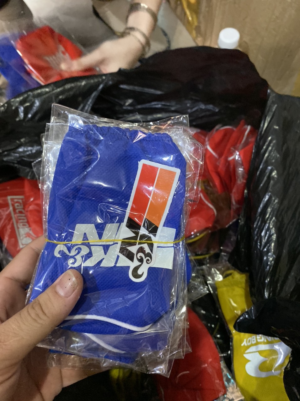 [HCM]ÁO TRÙM PÔ E CHỐNG NƯỚC SIÊU RẺ