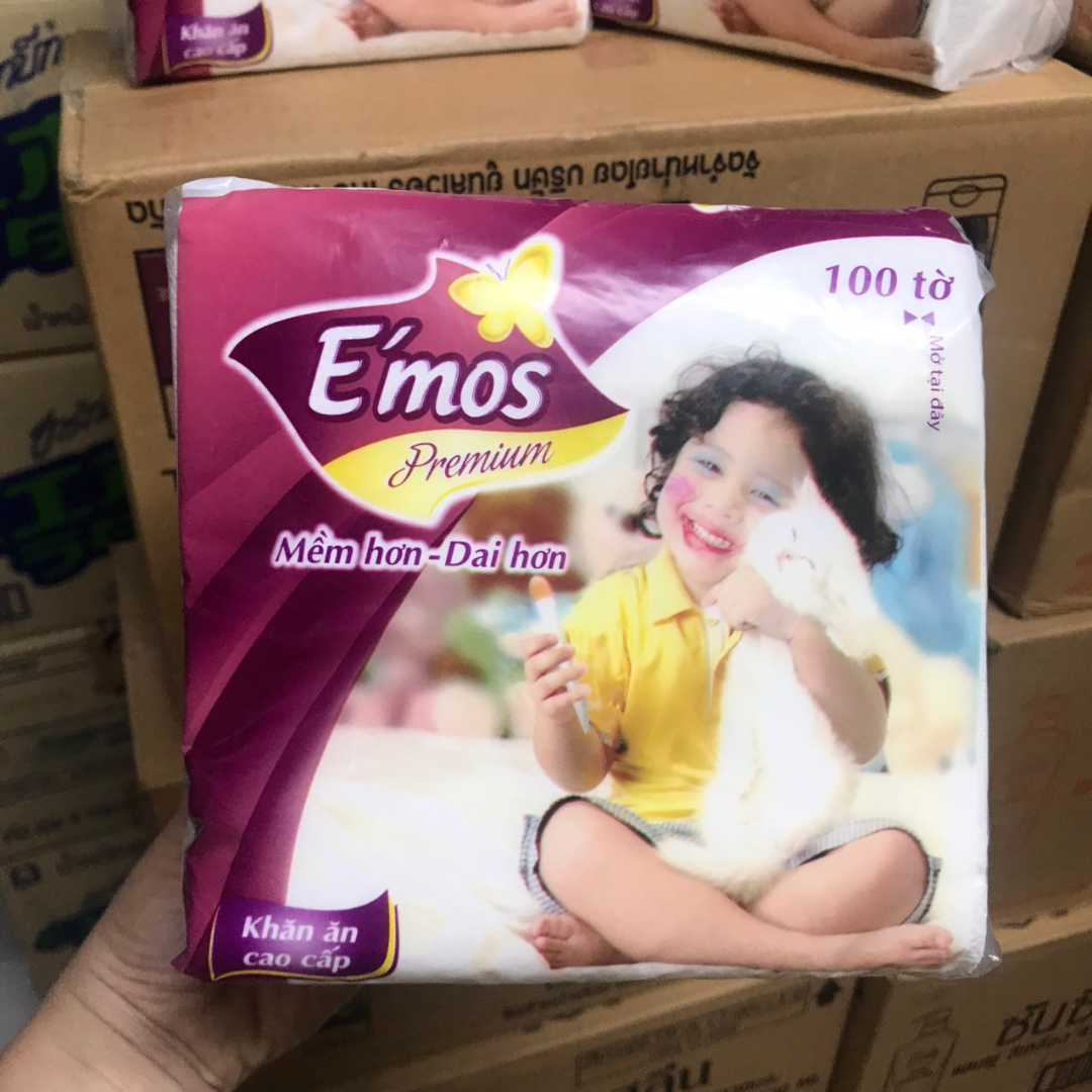 Khăn giấy vuông Emo'ss 100 tờ mềm mịn