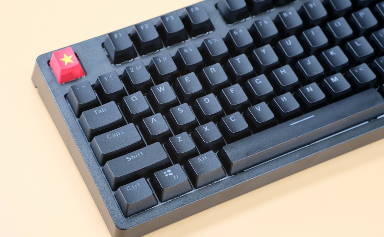 Phím cơ E-Dra EK3104 RGB Huano switch new version BH 2 năm