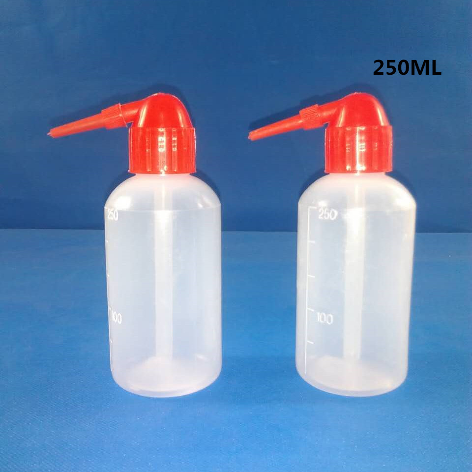 %E3%80%90InnovateWorld%E3%80%912PCS%20250ml/500ml/1000ml%20Plastic%20Tattoo%20Diffuser%20Wash%20Squeeze%20Bottle%20Red%20Duck%20Mouth%20Spray%20Bottle%20Tattoo%20Supplies%20Watering%20Can%20-%20Image%203