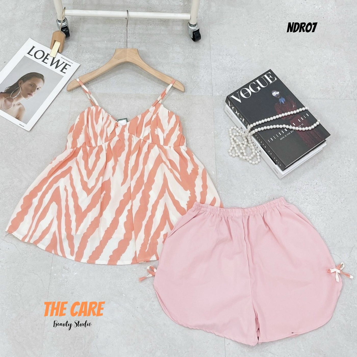 Đồ ngủ nữ mặc nhà, bộ đồ ngủ 2 dây quần cộc lụa mango mềm mịn, thoáng mát - the care beauty studio