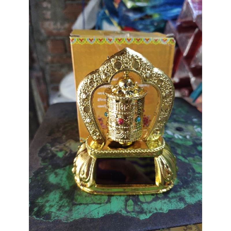 kinh luân xoay năng lượng mặt trời