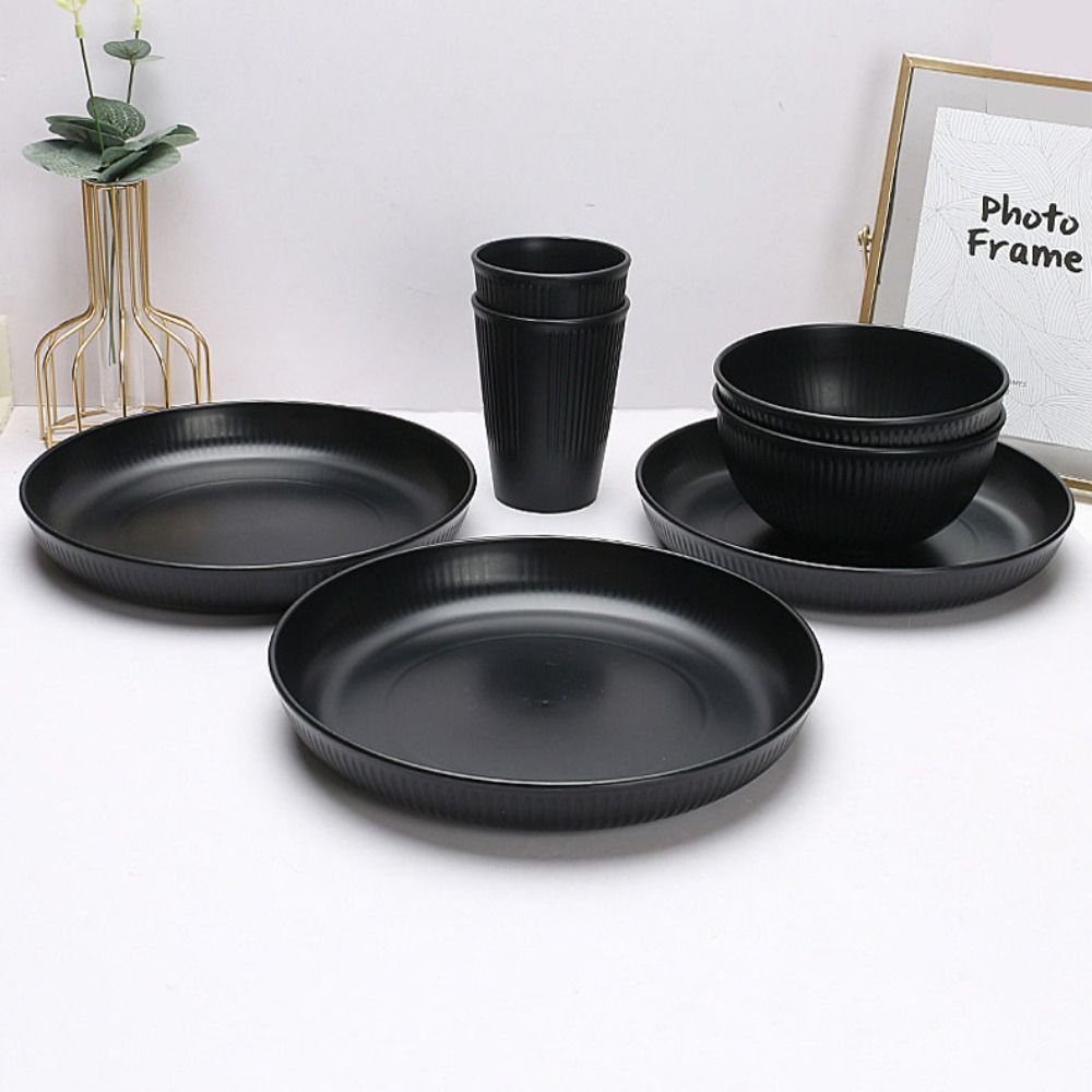 3pcs/set%20Durable%20Plastic%20Black%20Tableware%20Set%20Vertical%20Stripes%20Anti-fall%20Cutlery%20Set%20Plate/Bowl/Cup%20Party%20-%20Image%204