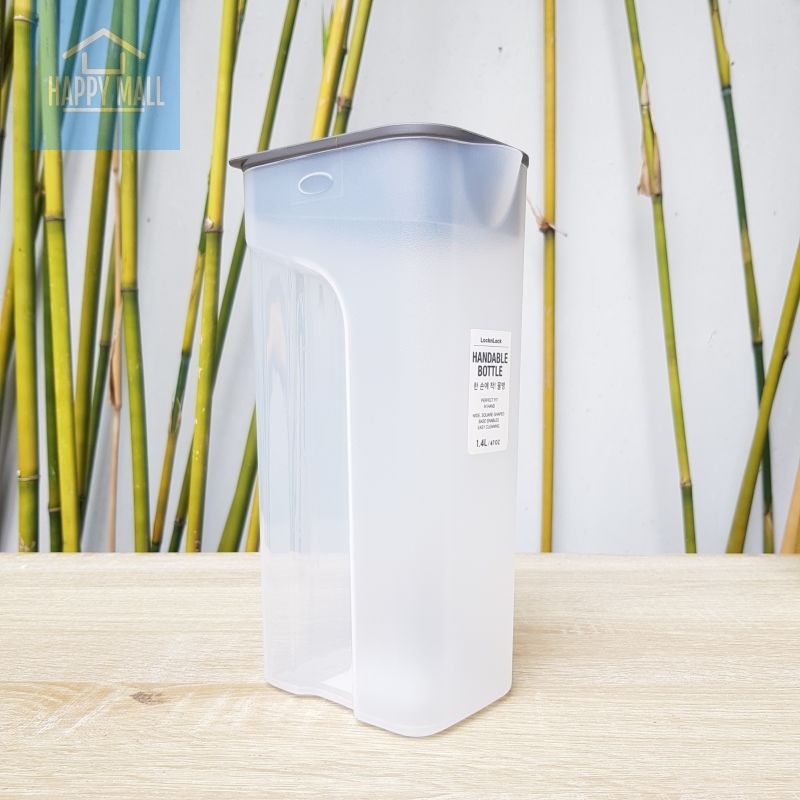 Bình đựng nước LocknLock Handle Bottle dung tích 1.4L HAP817