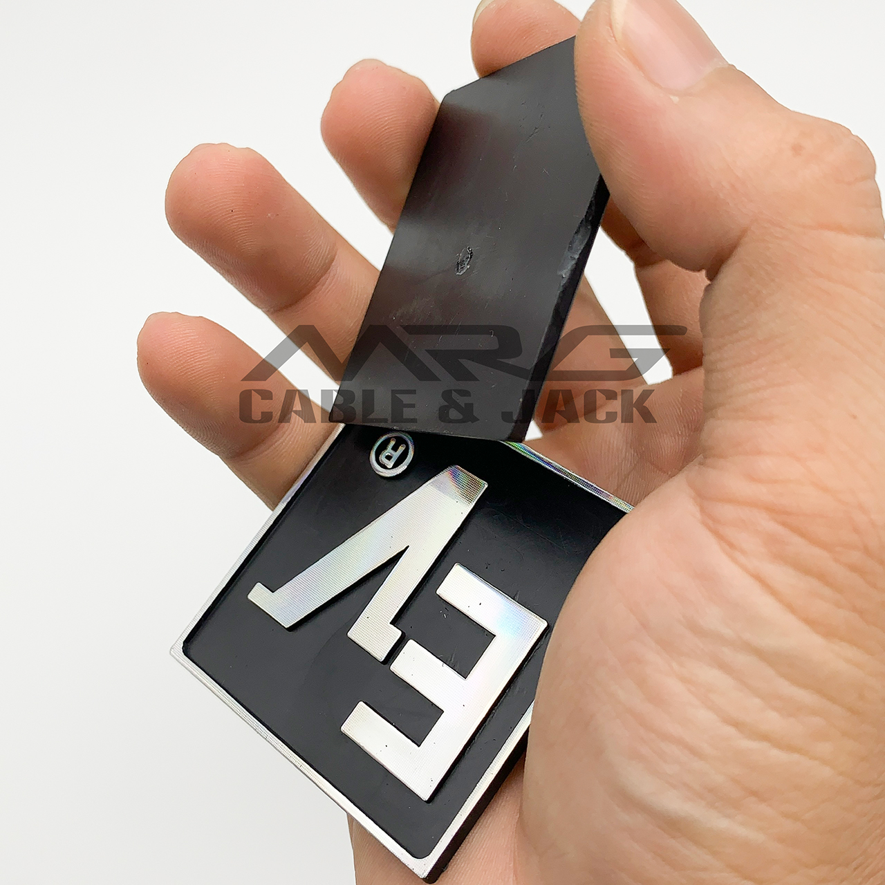 Tem Loa EV Electrovoice giá 1 đôi.