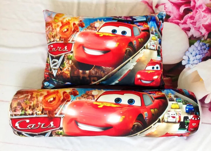 Set gối nằm và gối ôm xe Mcqueen cho bé (bán cả bộ gồm vỏ gối và ruột gối)