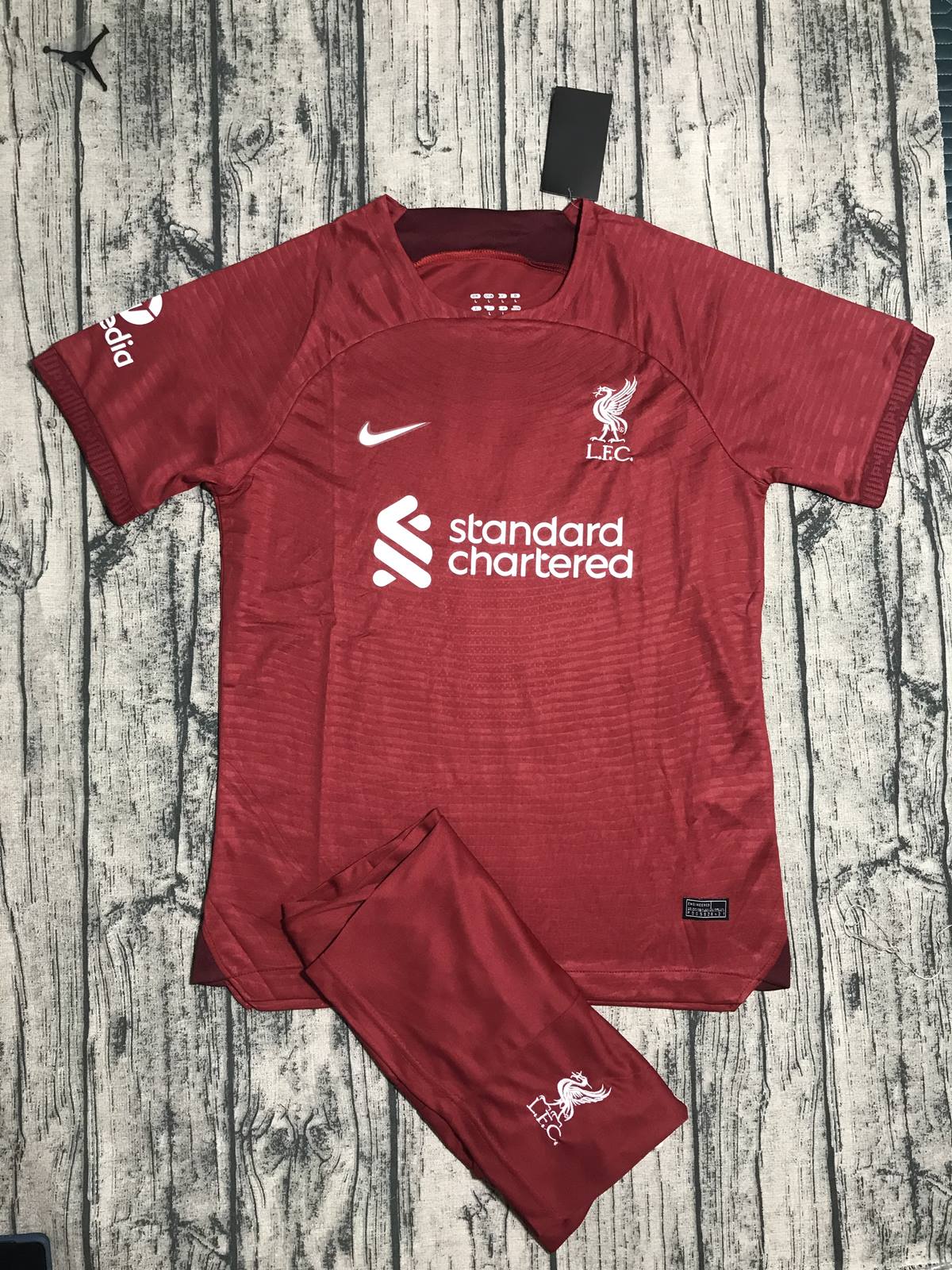 Áo Bóng Đá CLB Liverpool - 2022 Mới- Chất Polyeste Thái Cao Cấp - Co Giãn 4 Chiều