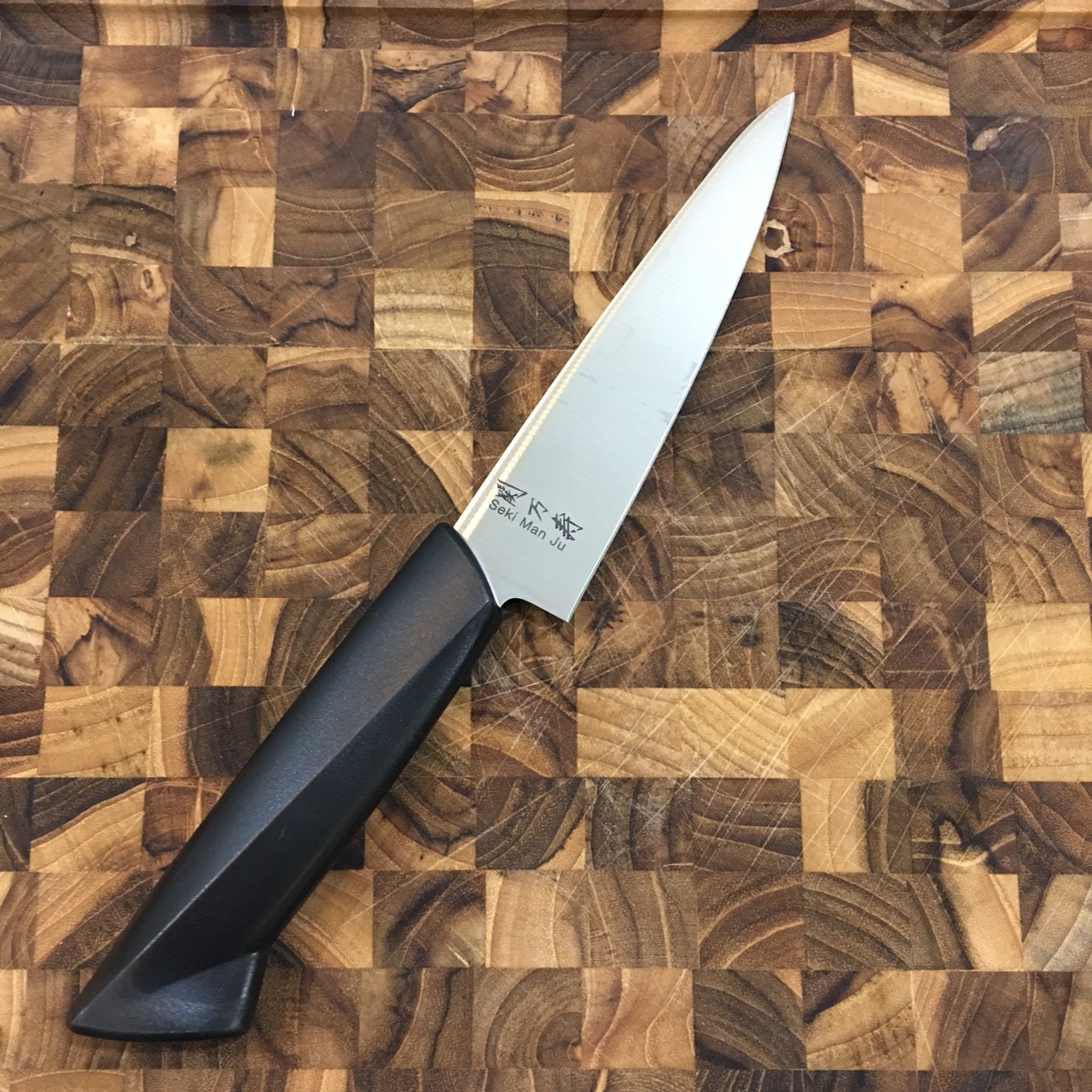 Dao gọt trái cây nhật bản hãng kai seki man ju santoku petty 12cm 041be0541