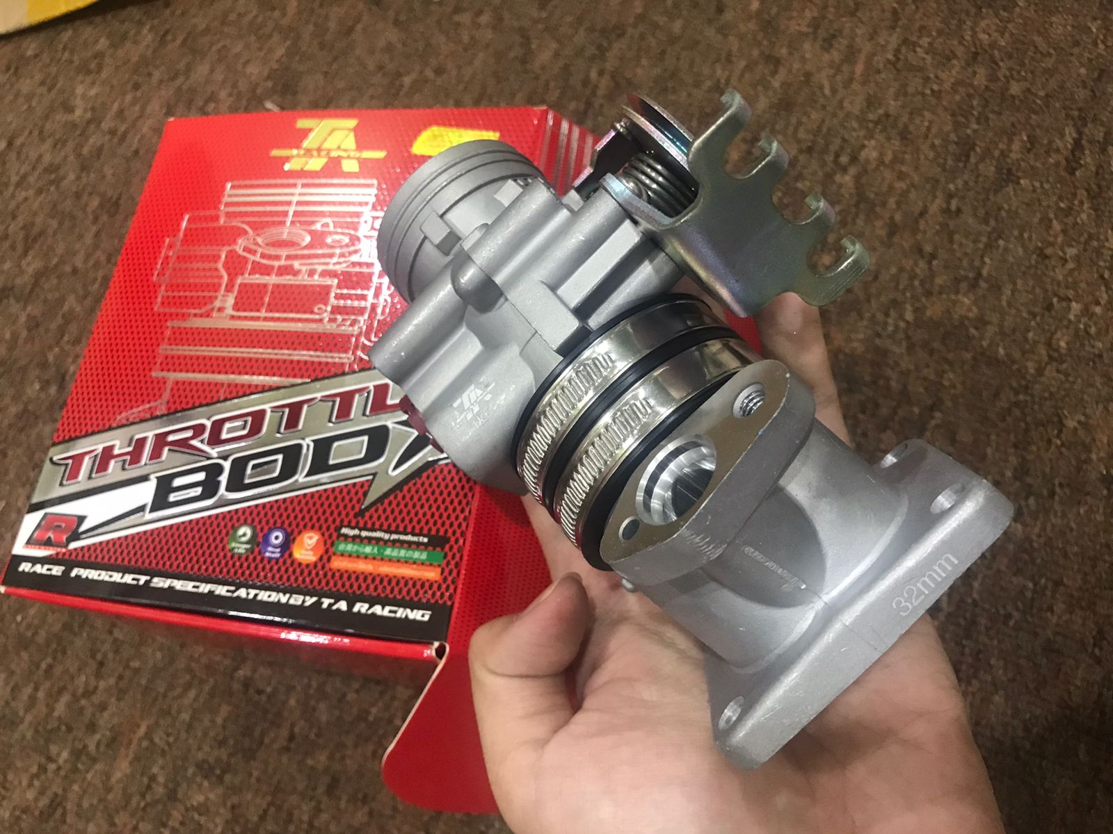 Họng xăng ATE size 32 cho Exciter 150.