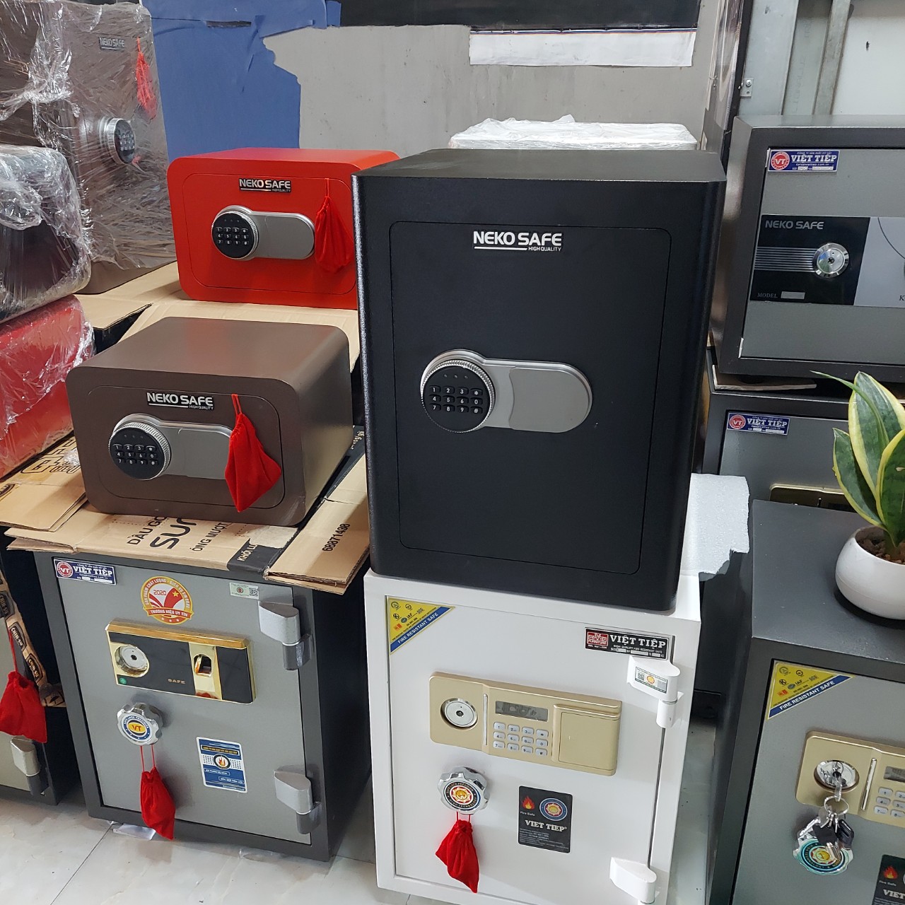 két sắt mini khách sạn cao cấp 6kg
