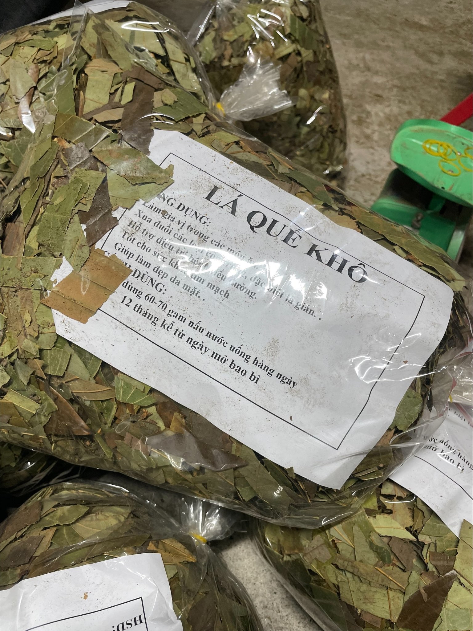 500GR Lá quế khô thơm ngon