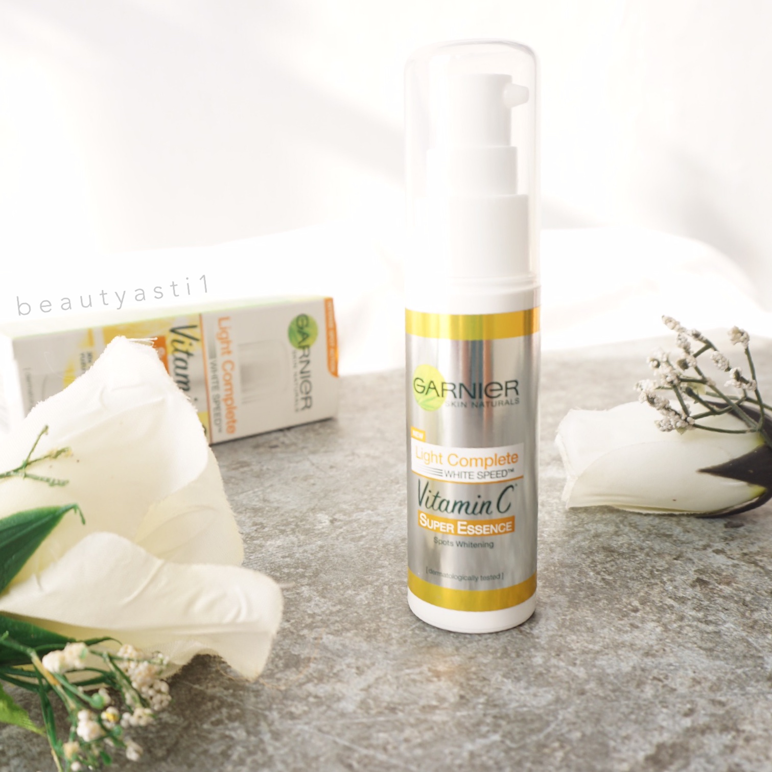 garnier light complete super essence skin care