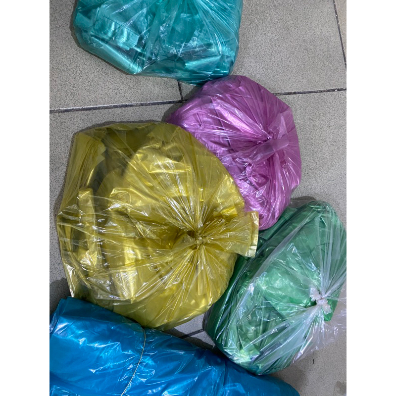 1kg bọc hai quai pe màu đủ size 15-20-24-26-30-35-40