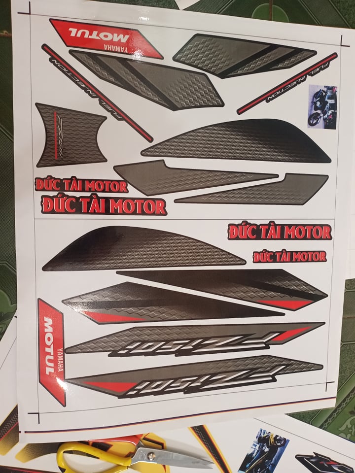 Tem rời fz150i đen đỏ