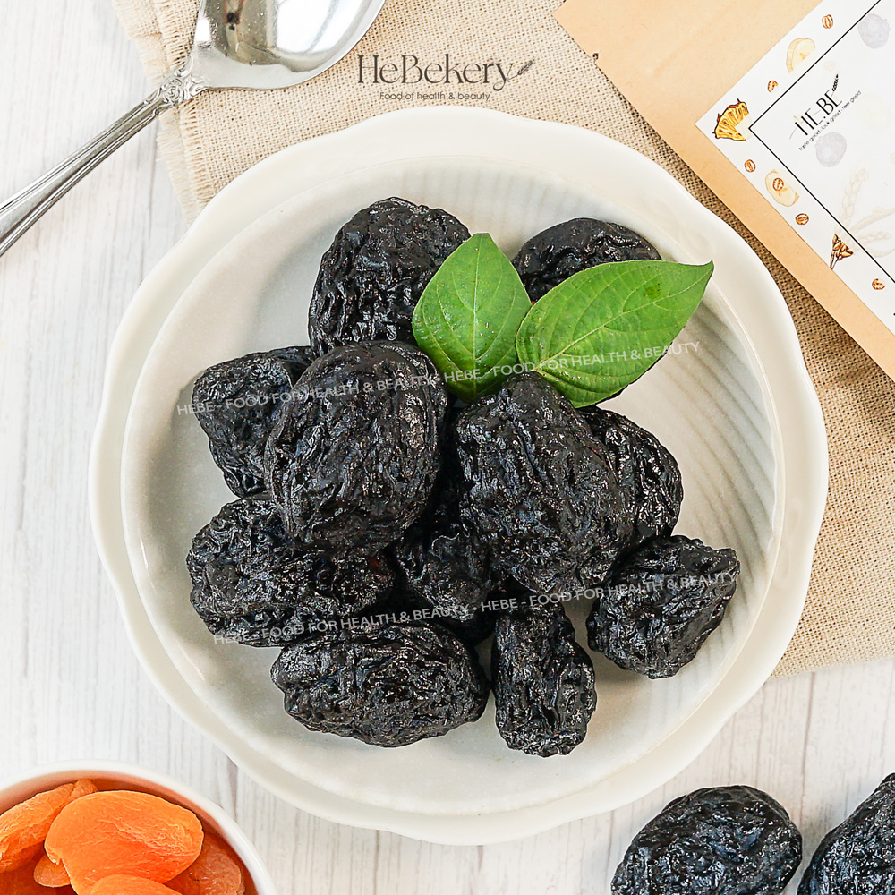 Mận Đen Sấy Chi Lê Nhập Khẩu HEBEKERY by HEBE