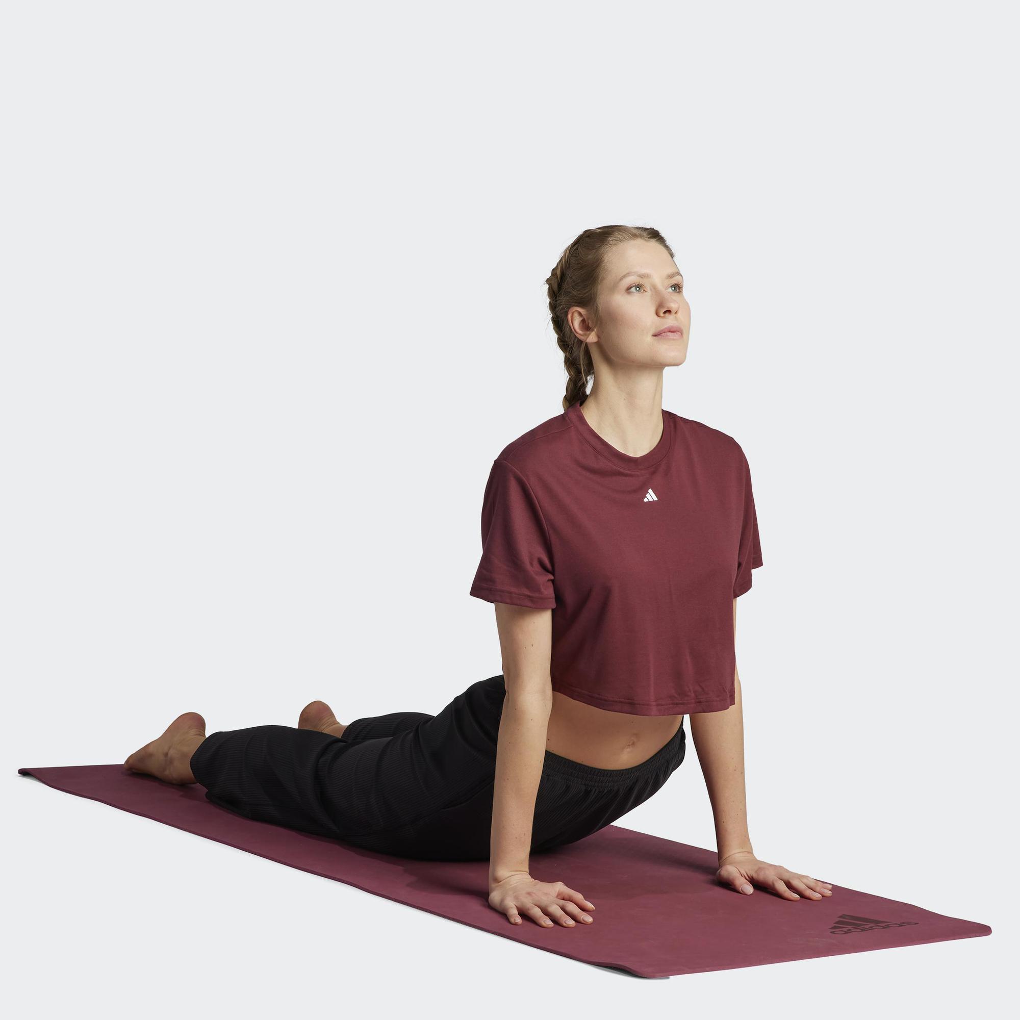 [20H 3-4.4-MUA 2 GIẢM 30%] adidas Tập luyện Áo Thun Studio Nữ IL3972