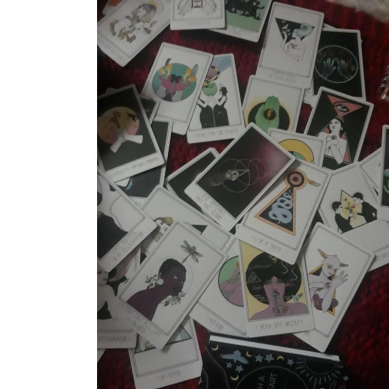 Amenti Oracle Feather Heart Deck English Card Game