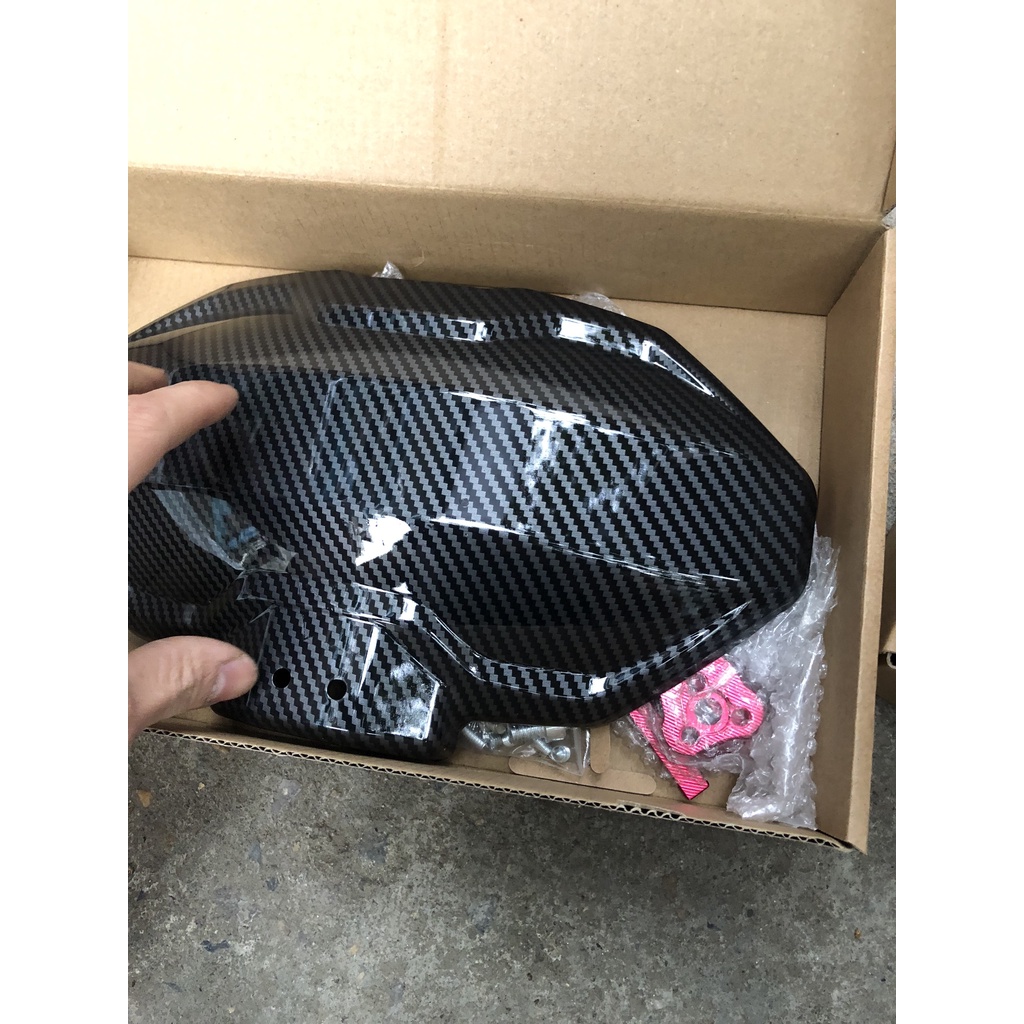 chắn bùn CNC vân carbon v1 xe điện xe máy