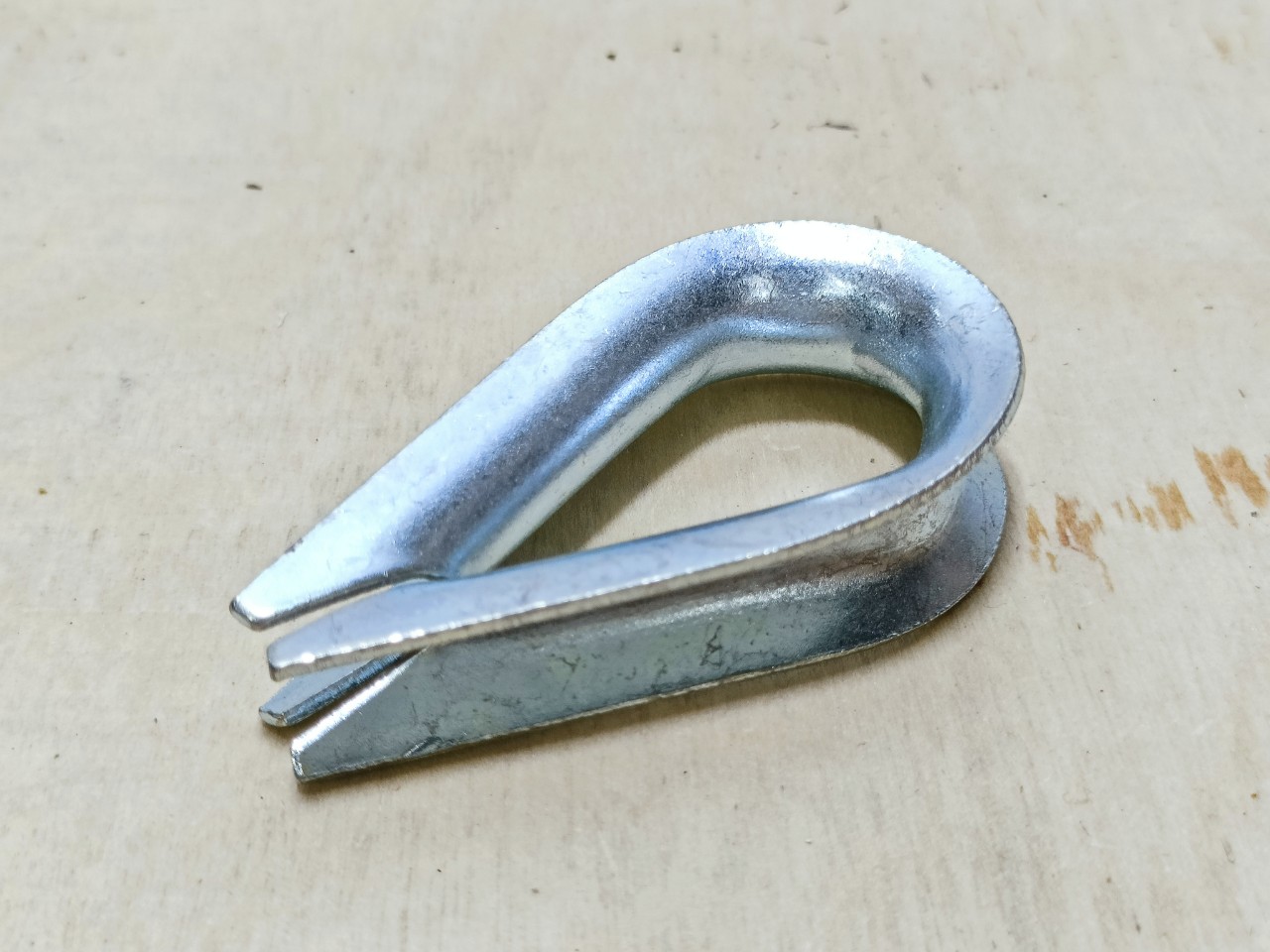 Lót cáp – Khuyên lót cáp – Bẹn lót cáp [ Ø 10mm ]